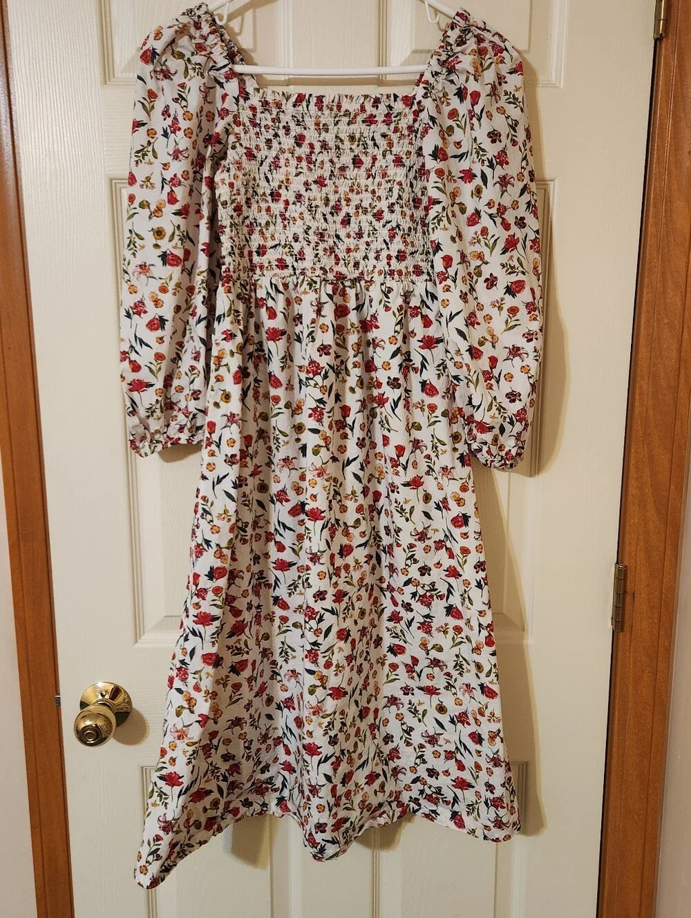 J.Crew Smocked Puff-Sleeve Midi Dress in a Vintage Floral Cotton Print Size XS - Picture 1 of 7